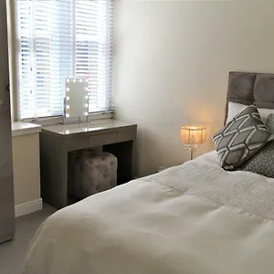  Apartment Merchant House Eh6 6pr United Kingdom